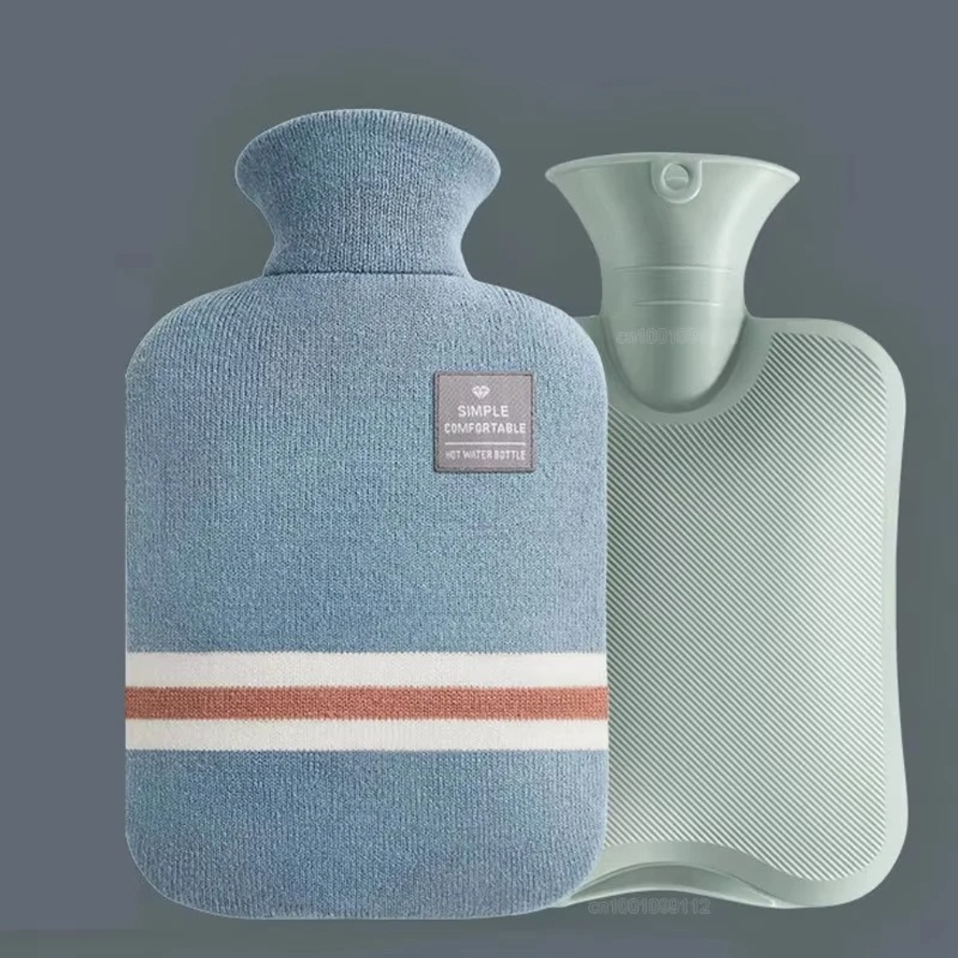 Warmwaterkruik met Gebreide Hoes 1 Liter – Zachte Warmte voor Koude Winteravonden, 5 Kleuren