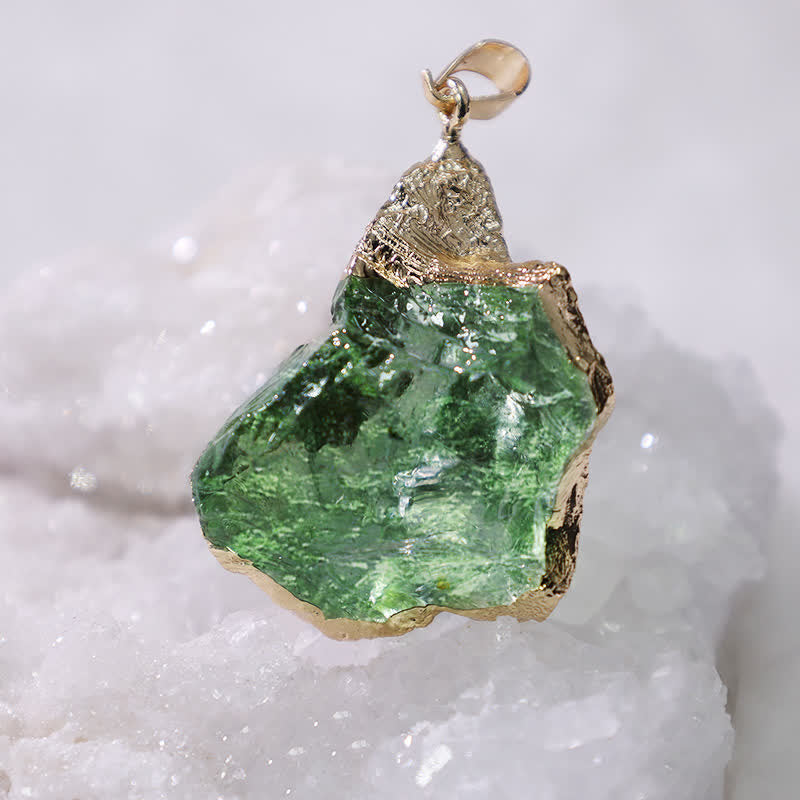 Fijne Moldaviet Ketting – Groene Moldaviet Hanger, Handgemaakt met Verstelbare Ketting – Zahara Lyra