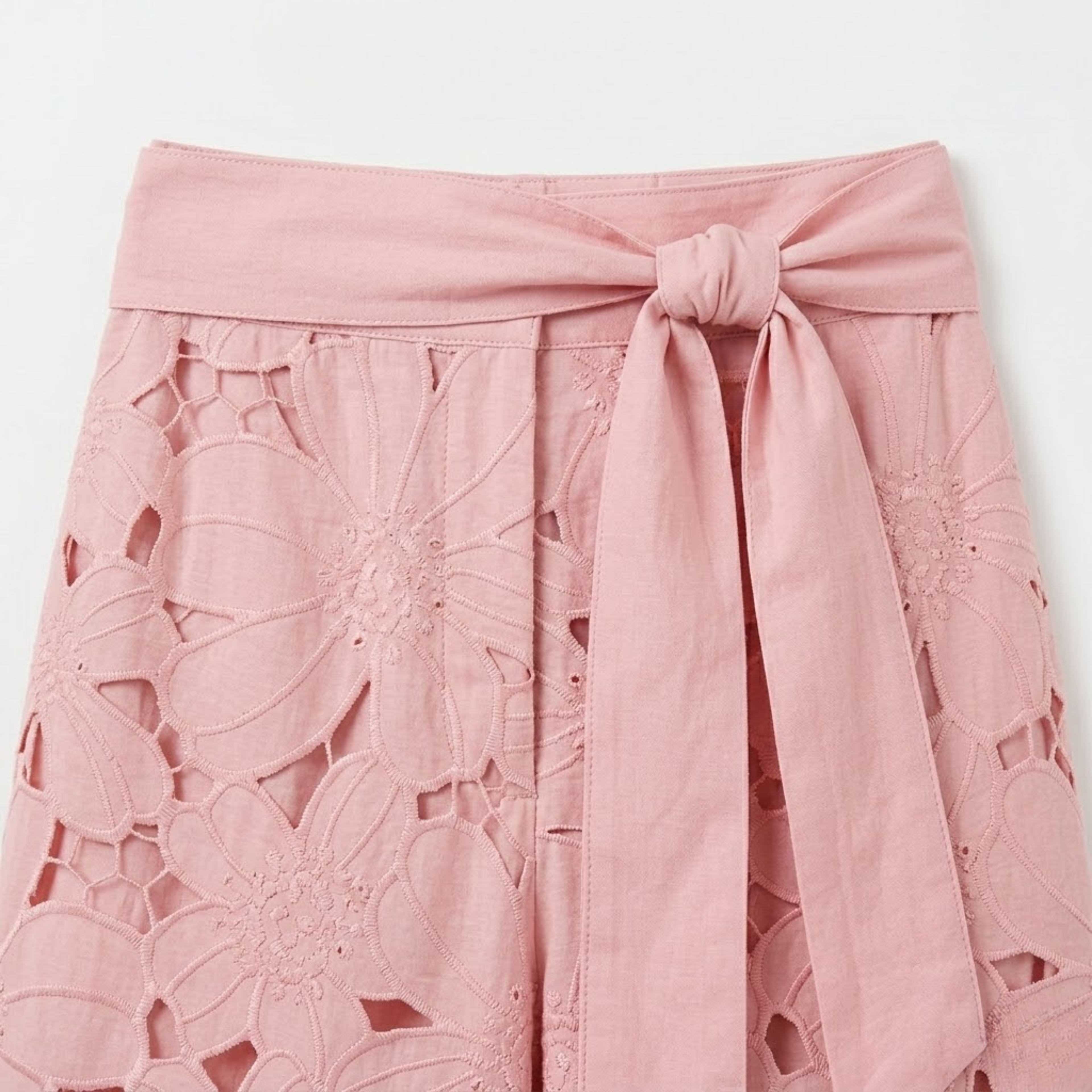 Dames tweedelige set met kanten crop top en wijde broek