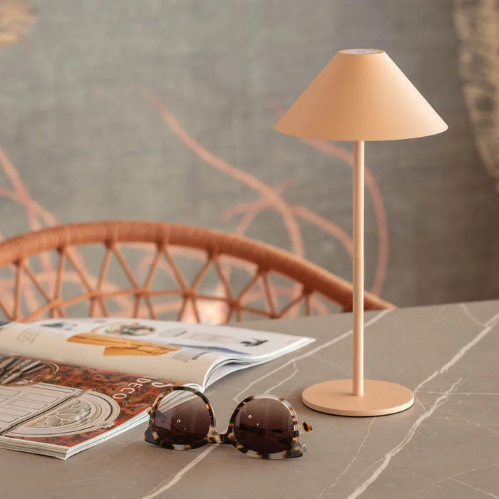 Draadloze Waterdichte Tafellamp met Dimbare LED en Oplaadbare Batterij - 360° Verlichting voor Binnen en Buiten 3