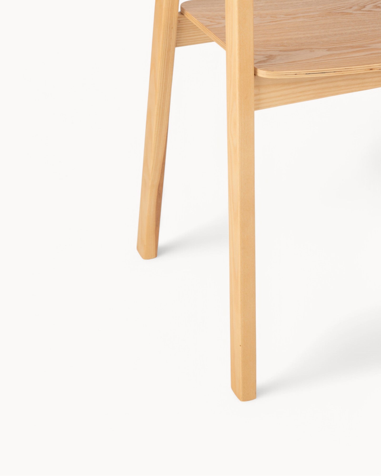 Elegante Zwarte Eetkamerstoel van Essenhout met Touw – Ergonomische Zithoogte 45,3 cm, Duurzaam en Stijlvol 5