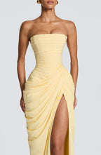 Flōre | Sculpturale Avondjurk met Corset en Drapering