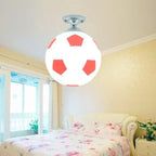 Speelse Voetbal Plafondlamp – Voetbal & Basketbal Lamp voor Jongenskamer & Kinderkamer, Dimbare LED, Glazen Bol – GoalBright