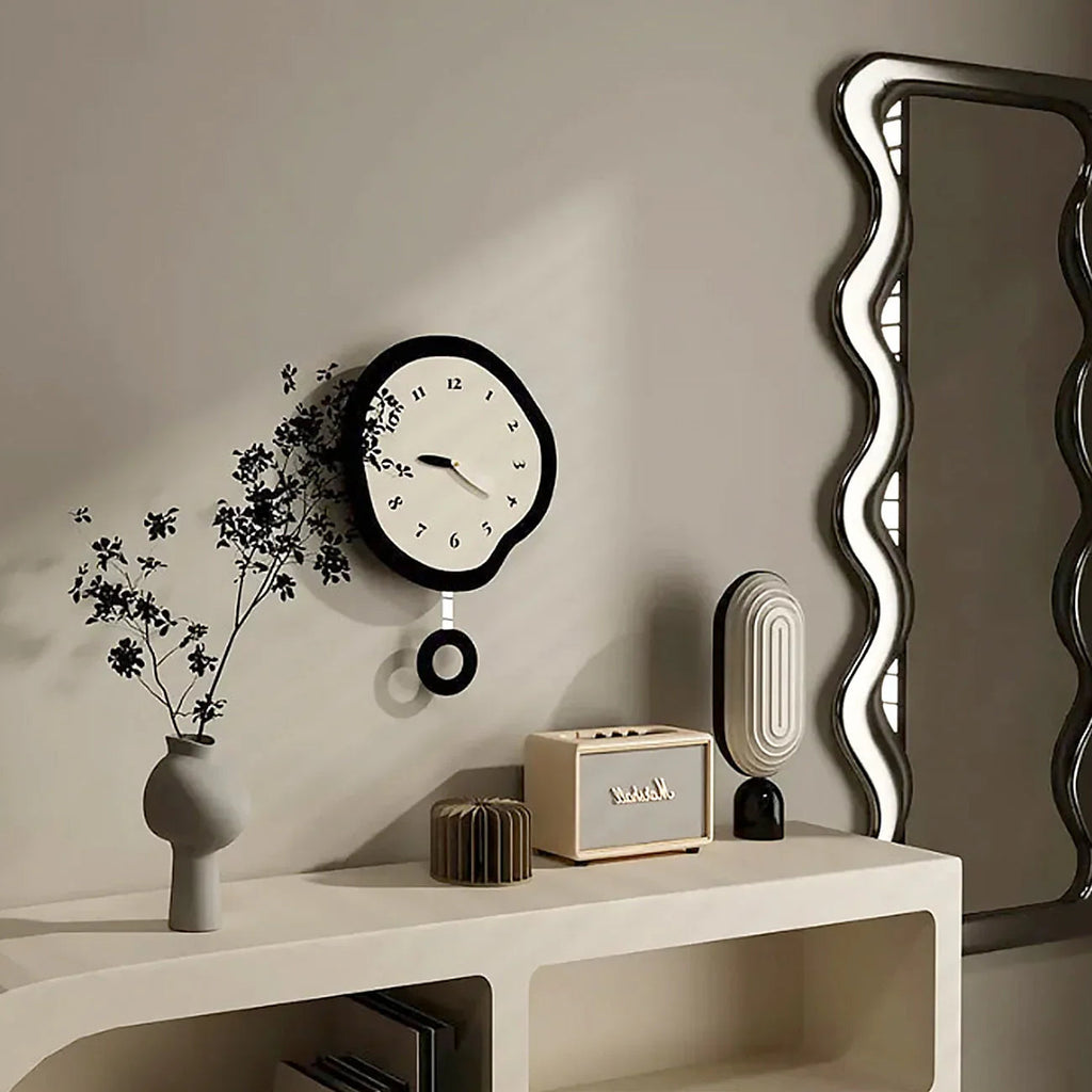 Moderne Grote Wandklok met Abstract Ontwerp en Stil Kwartsmechanisme – Uniek Sculpted Design voor Interieur 3