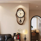 Retro Modern Wandklok met Stille Werking en Houtlook Afwerking