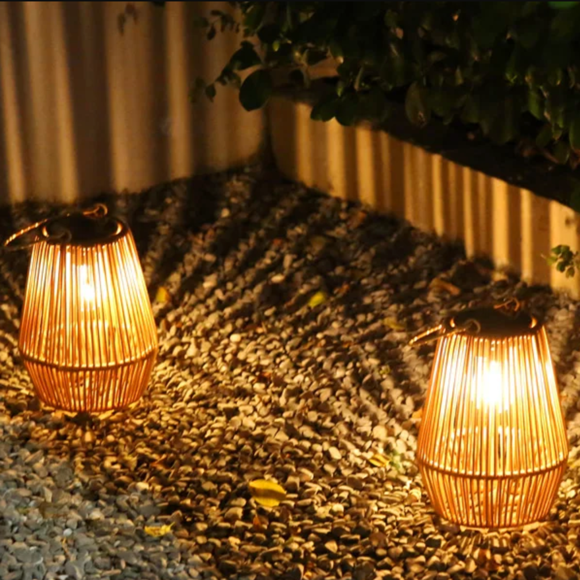 Solarlantaarn in Rotanlook – Solar Tuinlantaarn met LED & Schemersensor, Waterdicht IP65, 21 cm