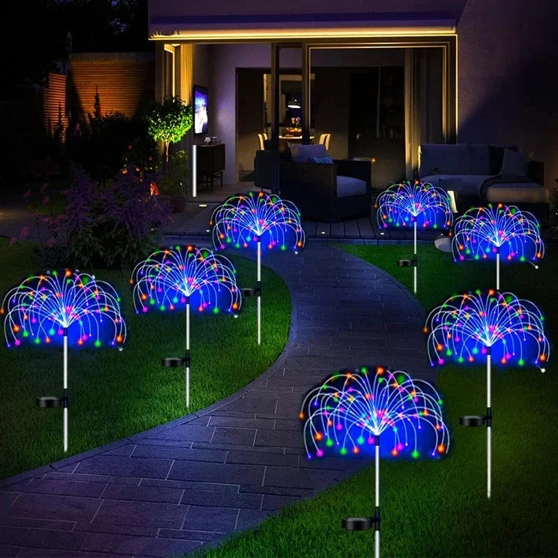 Sfeerverlichting op zonne-energie met LED-lampen voor tuinpaden en buitendecoratie. 3