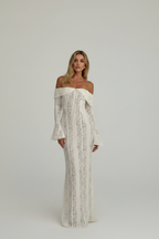 Kiara | Galajurk Dames - Wit Kant Off-Shoulder Trompetmouwen Wit