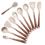 Siliconen Keukengerei met Houten Handvat – 10-delige Voedselveilige Kookgerei Set – KitchenElegance